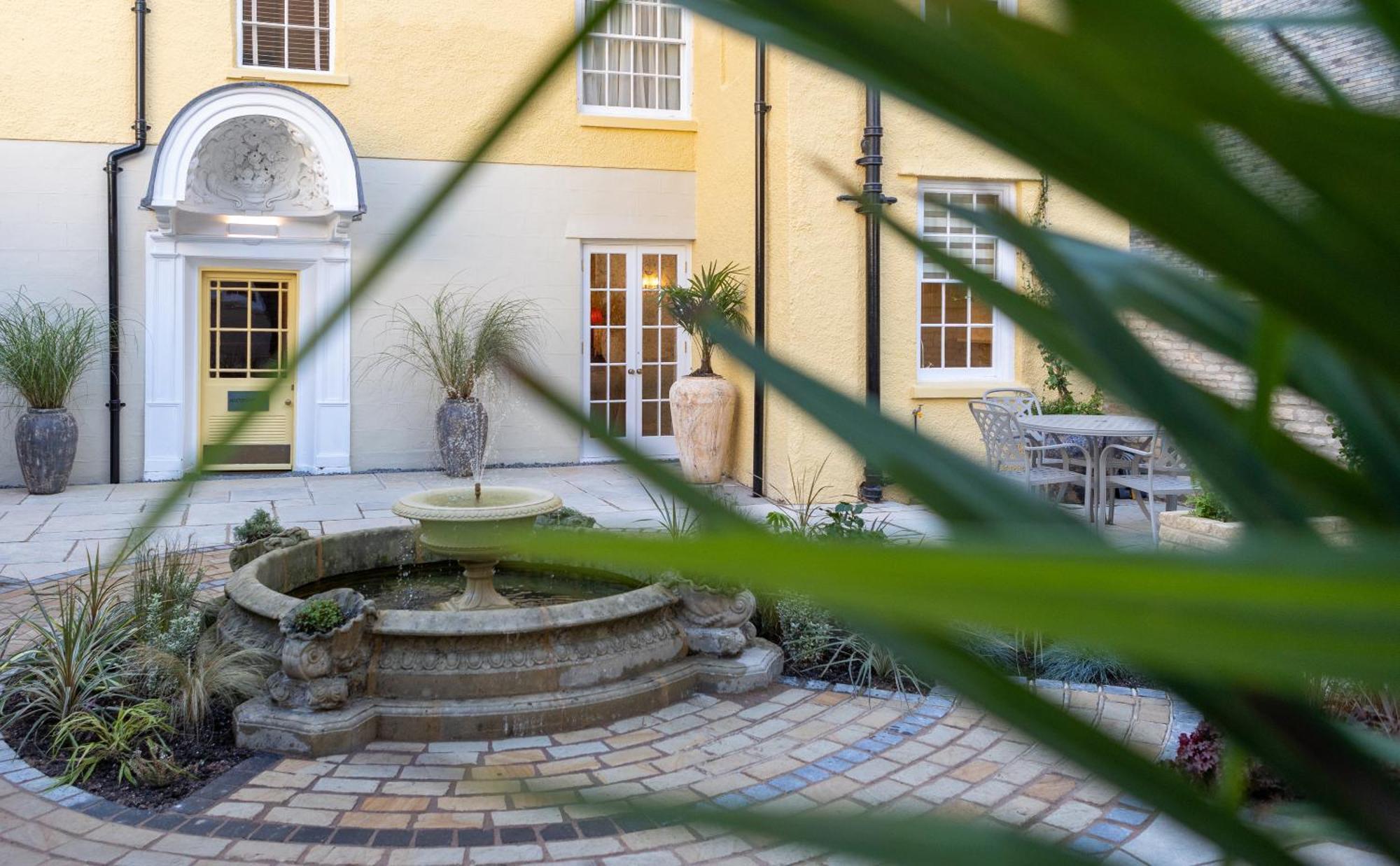 Greyfriars Hideaway Villa Oxford Bagian luar foto